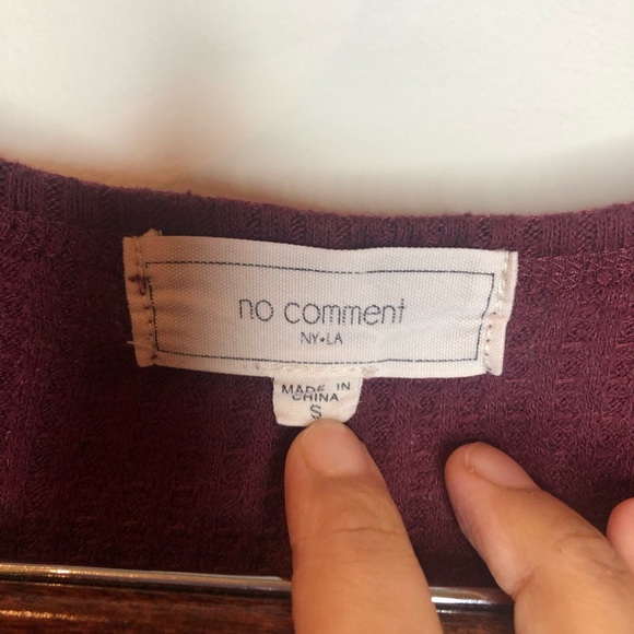 ❣️2 for $15❣️ No Comment NY.LA waffle knit long sleeve shirt, dark red, small. - Picture 4 of 5